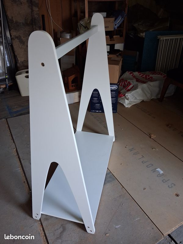 Penderie / portant vêtements enfant Vertbaudet blanc avec roulettes – très pratique (image 2)