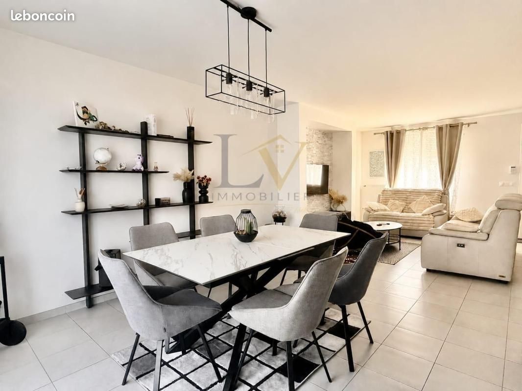 Maison 5 pièces 90 m² · à Bruyères-sur-Oise · 90 m² · 321 000 €