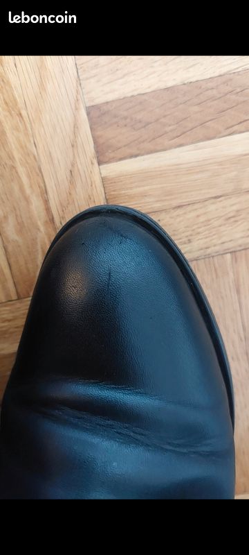 Bottines noires cloutées (image 6)