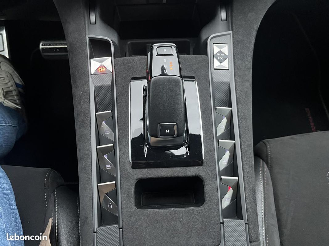 DS DS 7 CROSSBACK 1.6 180-CV BV EAT8 Performance Line 65000 KM 1ERE MAIN /REPRISE POSSIBLE (image 11)