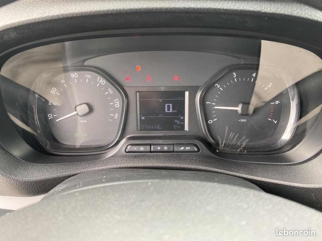 Citroen Jumpy Fg XL 2.0 BlueHDi 120 Cabine Approfondie 6 places / Club / Camera de recul / RADAR AR (image 11)