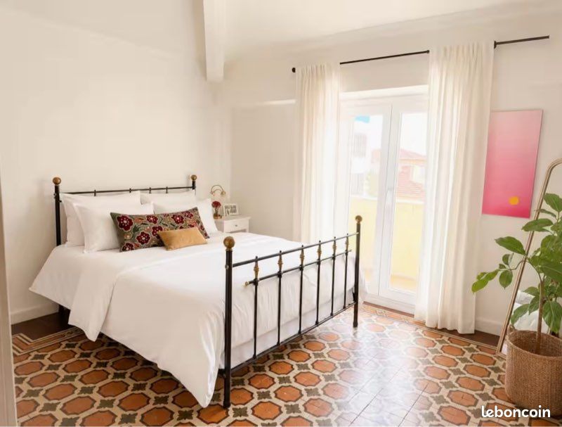 Appartement 2 pièces 60 m² · à Ajaccio · 60 m² · 825 €/mois