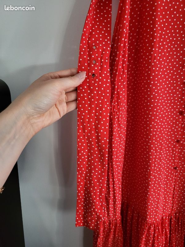 Jupe Zara Avec Volants Couleur Vison - Taille S - Collection SS19 Neuve Avec étiquette