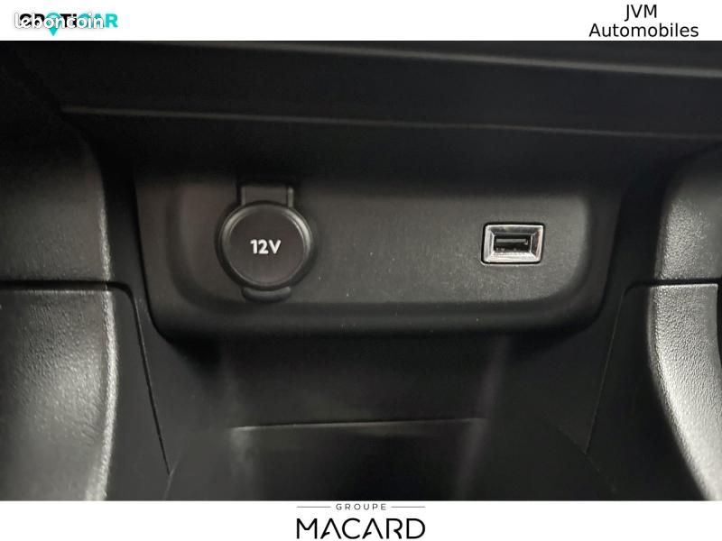 Citroen C3 1.2 PureTech 83ch S&S Feel Pack (image 31)