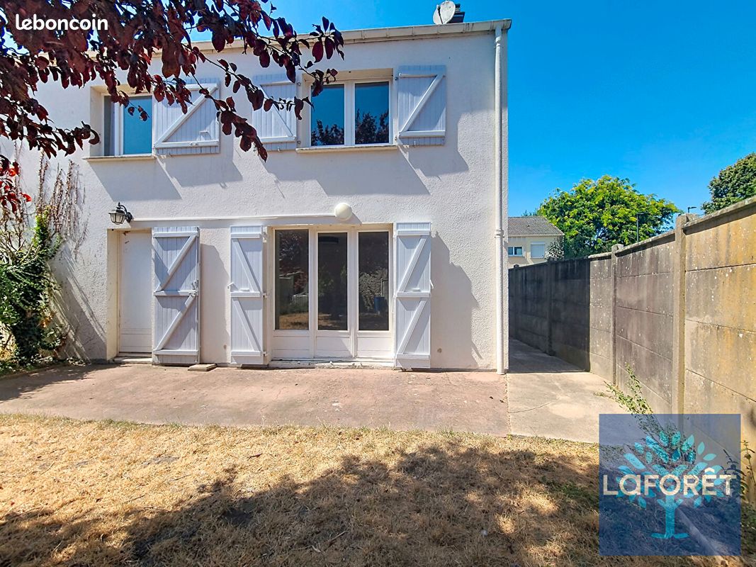 Maison 5 pièces 94 m² · à Étampes · 94 m² · 249 000 €