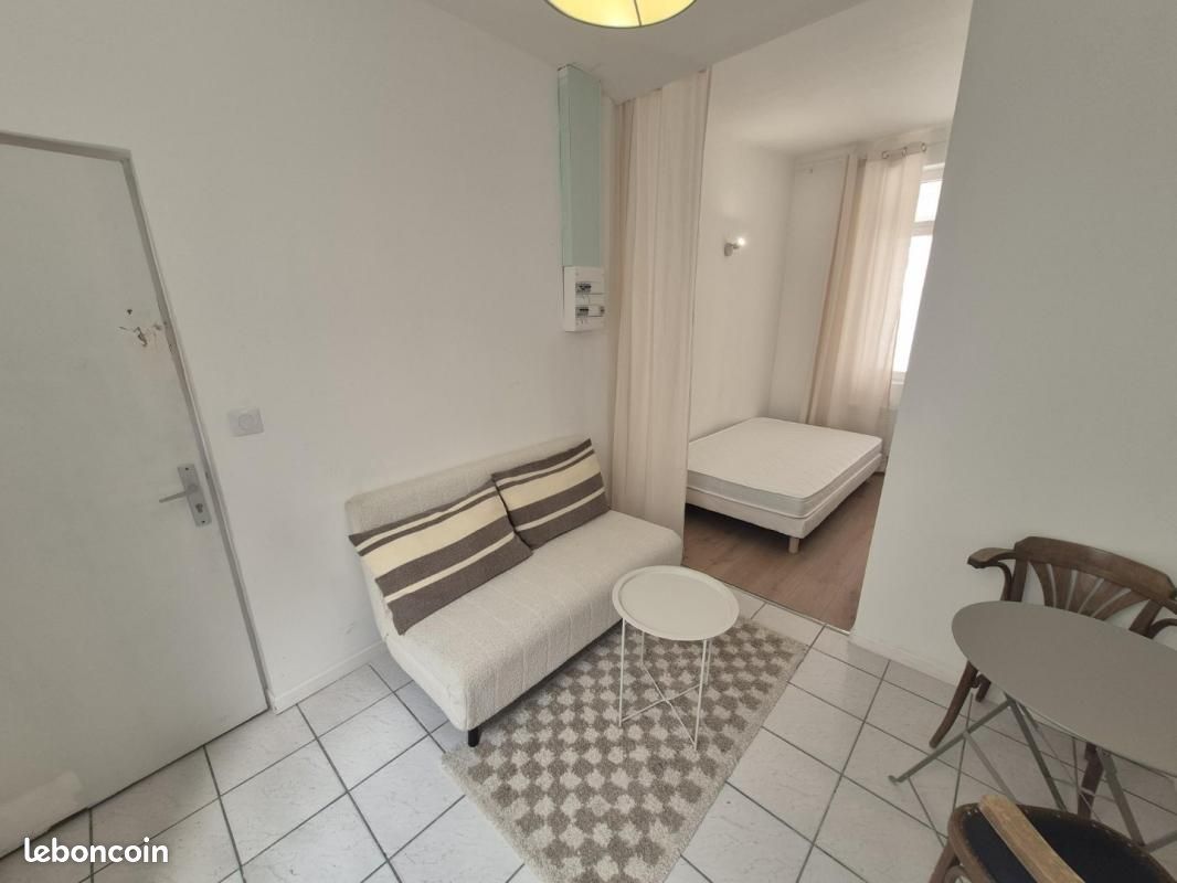 Appartement 1 pièce 16 m² · à Douai · 16 m² · 550 €/mois