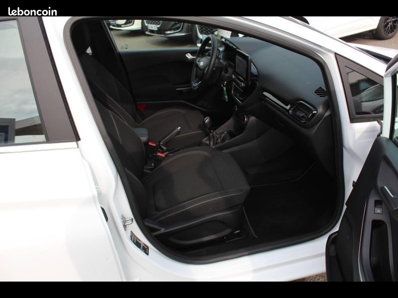 Ford Fiesta 1.0 Flexifuel 95ch Titanium Business 5p (image 16)