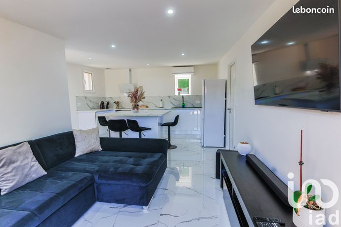 Maison 9 pièces 175 m²