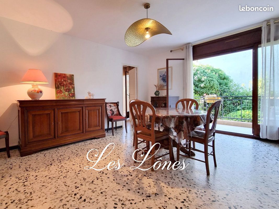Appartement 4 pièces 76 m² · à Six-Fours-les-Plages · 76 m² · 589 000 €