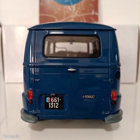 Renault estafette 60 van tôlé avec toit bas couleur champagne - CITY