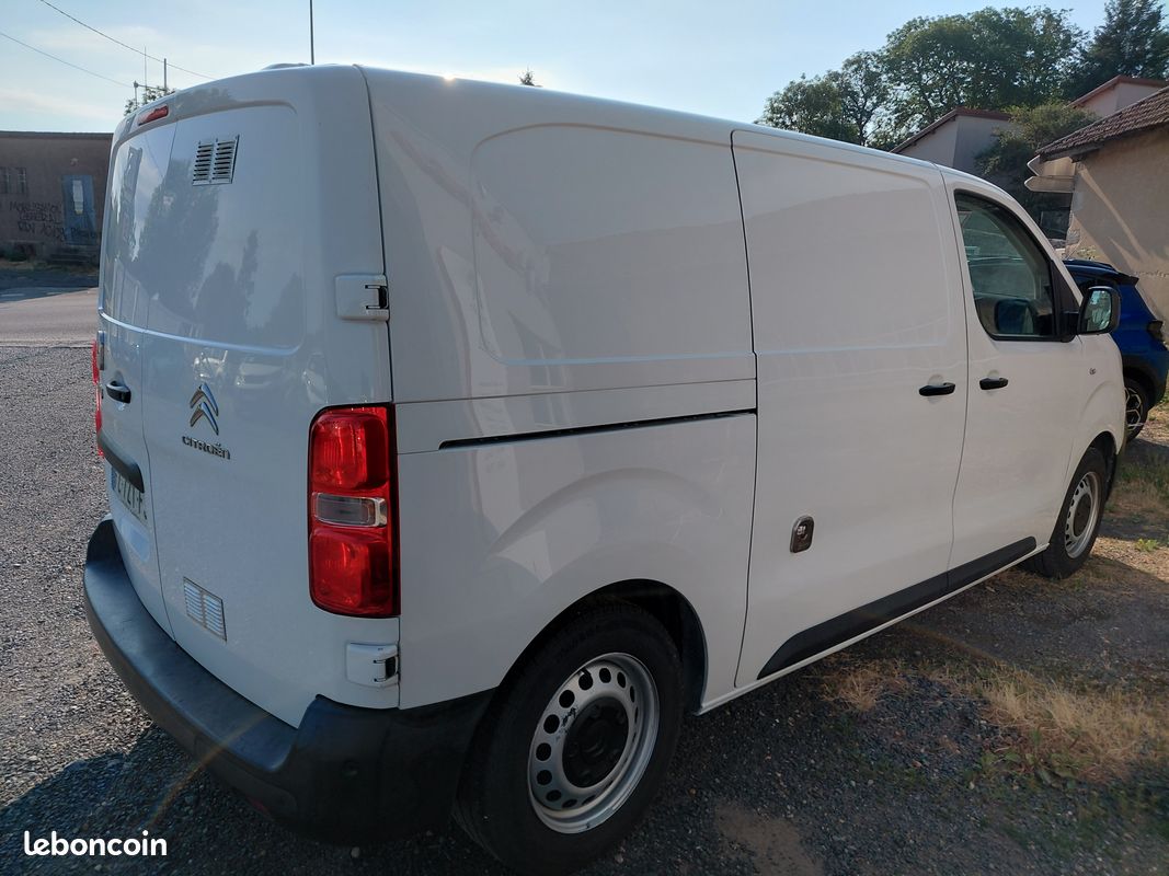 Jumpy hdi 120 driver 05/2021 135900 km avec kit interieur bois (image 2)