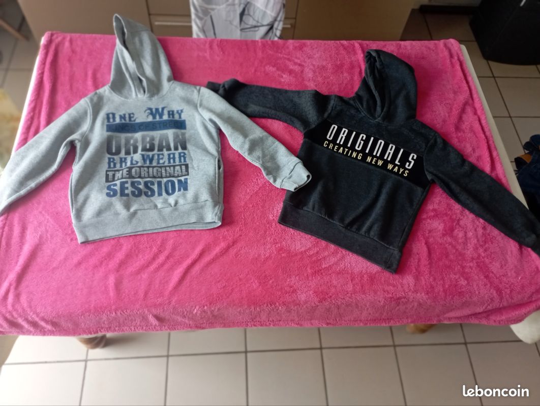 Lot 2 sweat à capuche gris marques diverses 10 ans 5 (image 1)