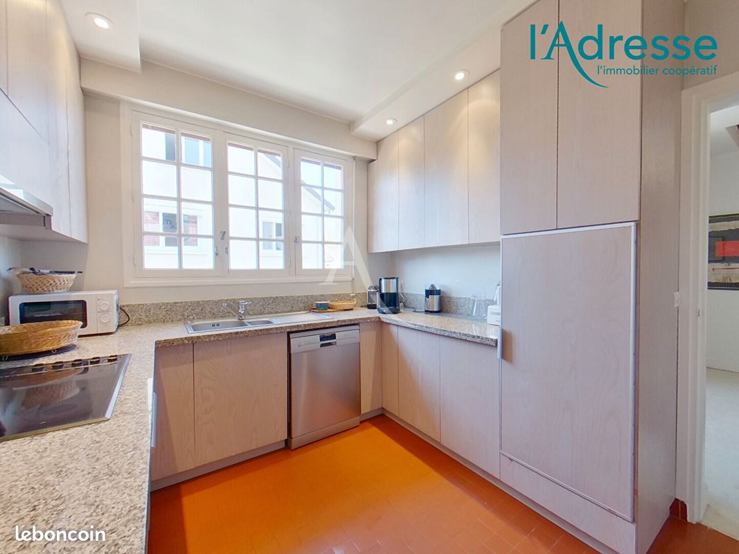 Maison 7 pièces 207 m² · à Champs-sur-Marne · 207 m² · 659 000 €