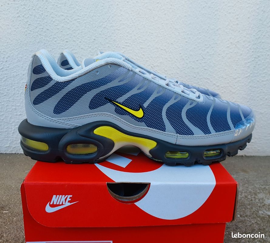 Nike Air Max Plus 3M pointure 42 (image 9)