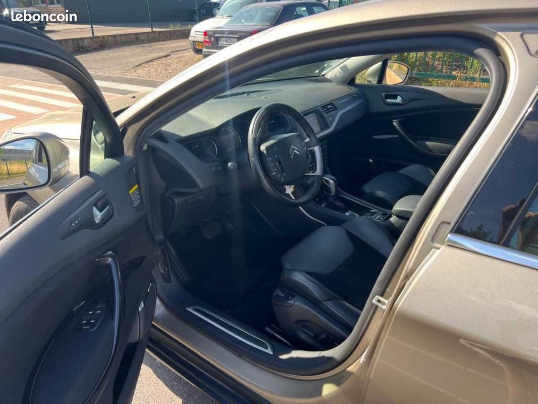 Citroën C5 2.7 HDI (image 6)