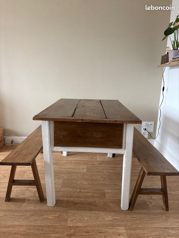 Table de ferme & bancs (image 1)