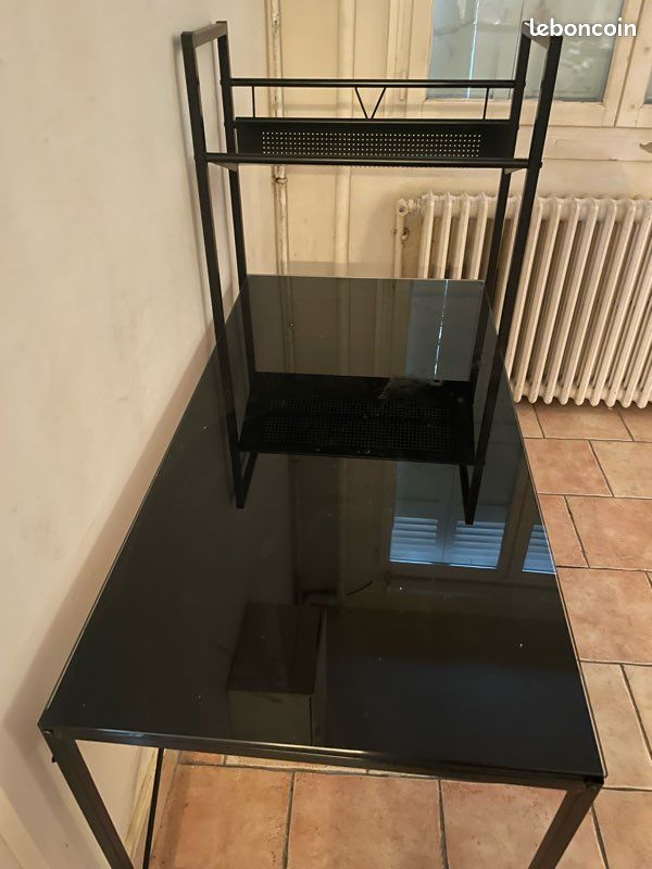 Bureau moderne avec rangements (image 2)
