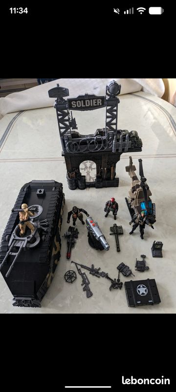 100 Figurines Soldats Militaires + Véhicules Et Avions – Jeu De Construction éducatif Pour Enfants Dès 7 Ans – Idéal Anniversaire Noël Et Jeux En Plein Air