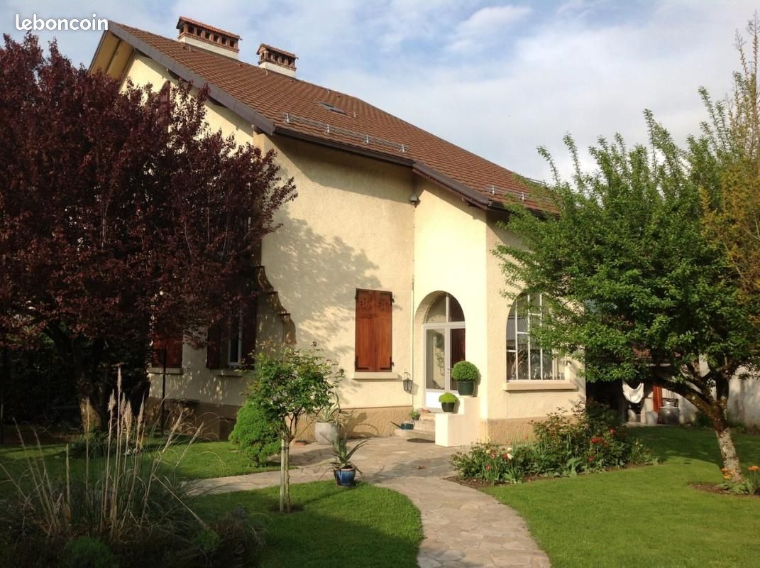 Maison 6 pièces 140 m² · à Pontcharra · 140 m² · 360 000 €