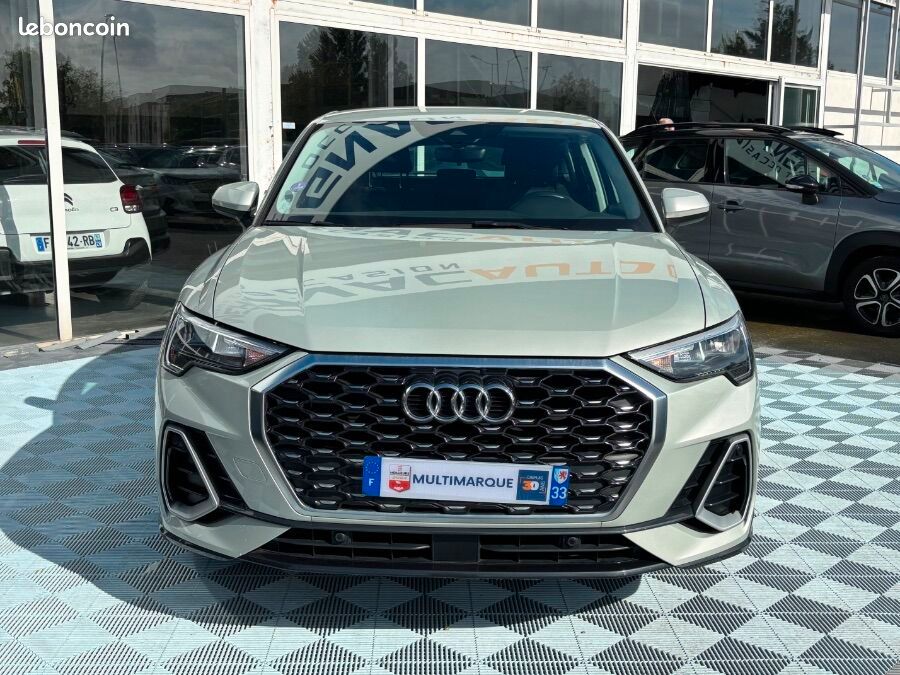Audi Q3 Sportback 35 TFSI 150 2WD S tronic 7 S line Ext. Hayon EL. Camera (image 9)