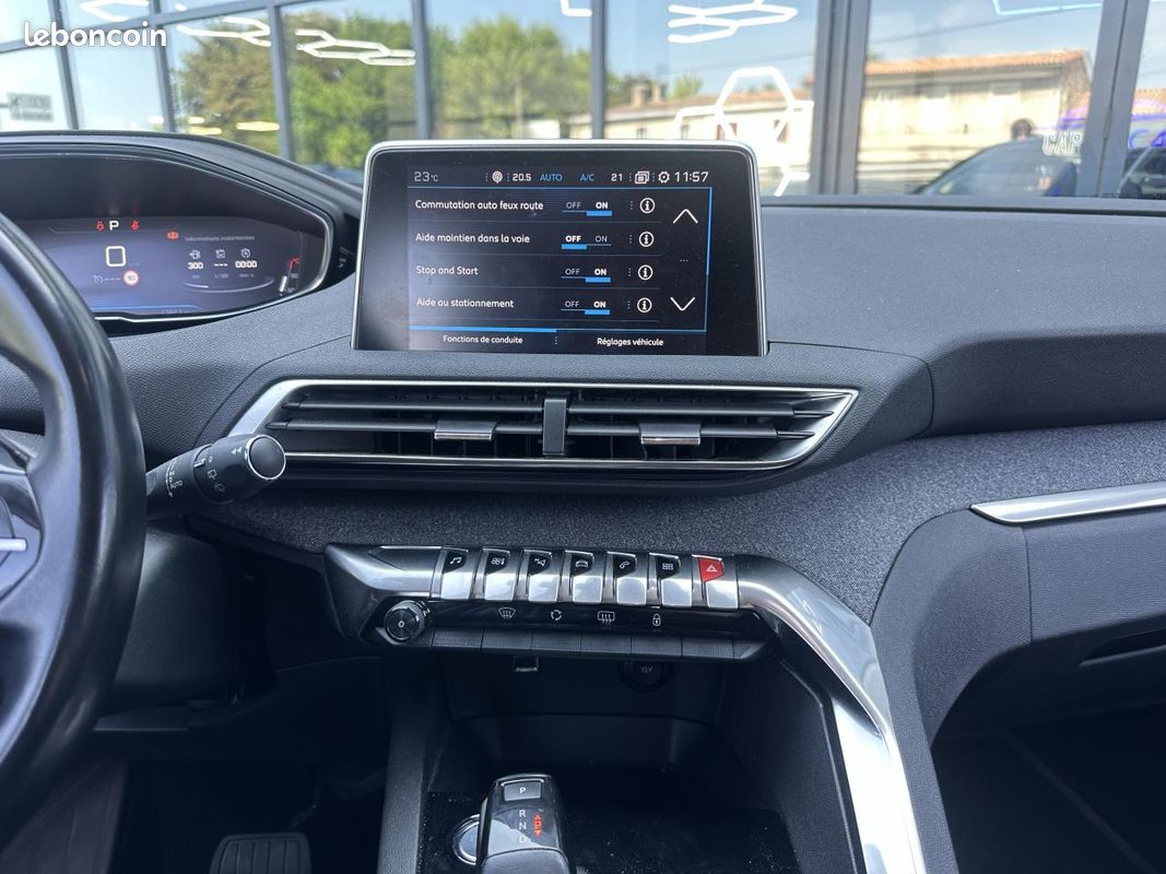 PEUGEOT 3008 1.5 BlueHDi S&S - 130 - BV EAT8 II Allure - GARANTIE 12 MOIS (image 17)