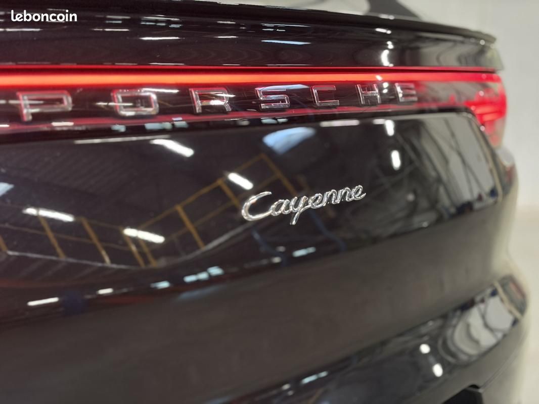 Porsche Cayenne Coupé 3.0 V6 340 ch Tiptronic BVA (image 3)