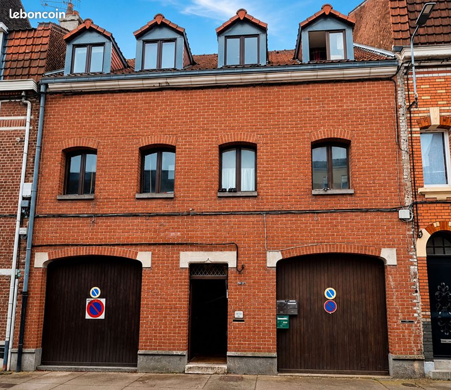 Immeuble 11 pièces 159 m² · à Lille · 159 m² · 640 000 €