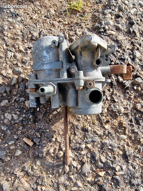 Lot de deux Carburateurs pour 4L solex 22/26 Dis (image 2)
