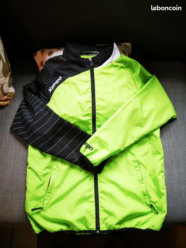 Kempa Veste De Marque Modèle PLAYER HOOD Jacket WOMEN