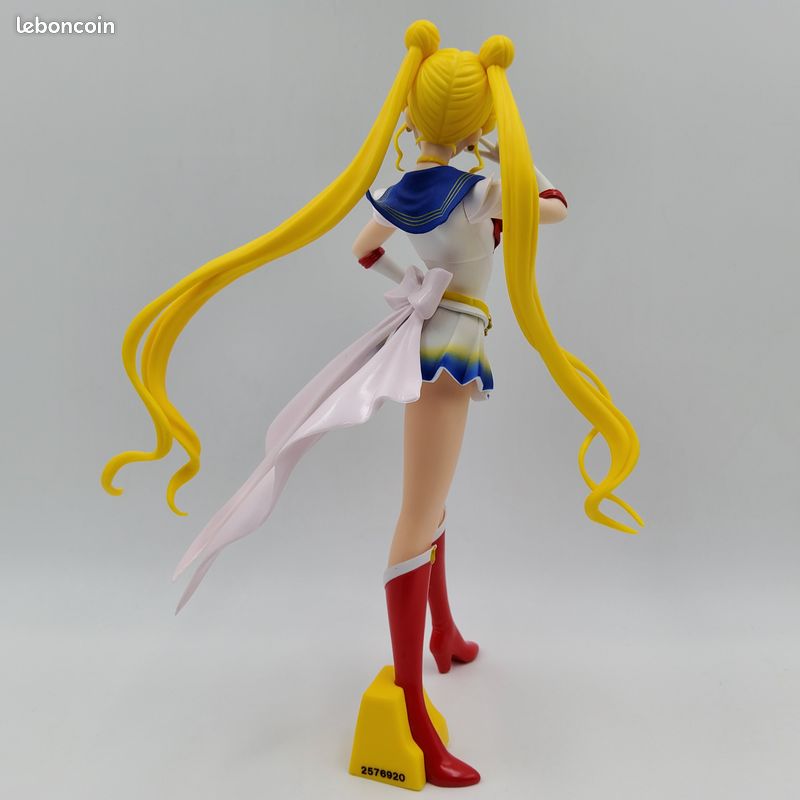 Figurine Pretty Guardian Sailor Moon Eternal The Movie Glitter & Glamours Figure II – Super Sailor Moon Ver. B (image 4)