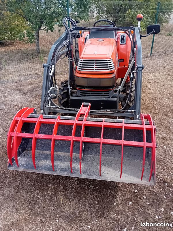 Micro tracteur 4x4 x20 (image 1)