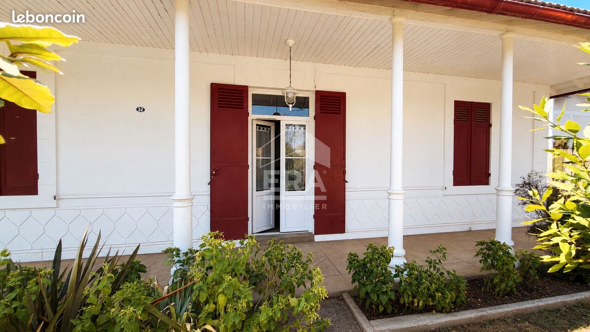 Maison 6 pièces 131 m² · à Gujan-Mestras · 131 m² · 443 000 €