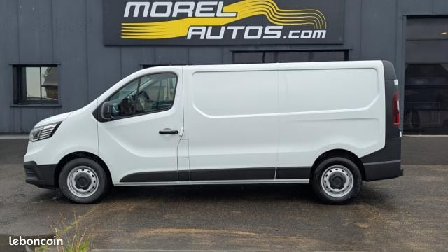 Renault Trafic FOURGON DCI 150 L2H1 3T AUTO ADVANCE (image 2)