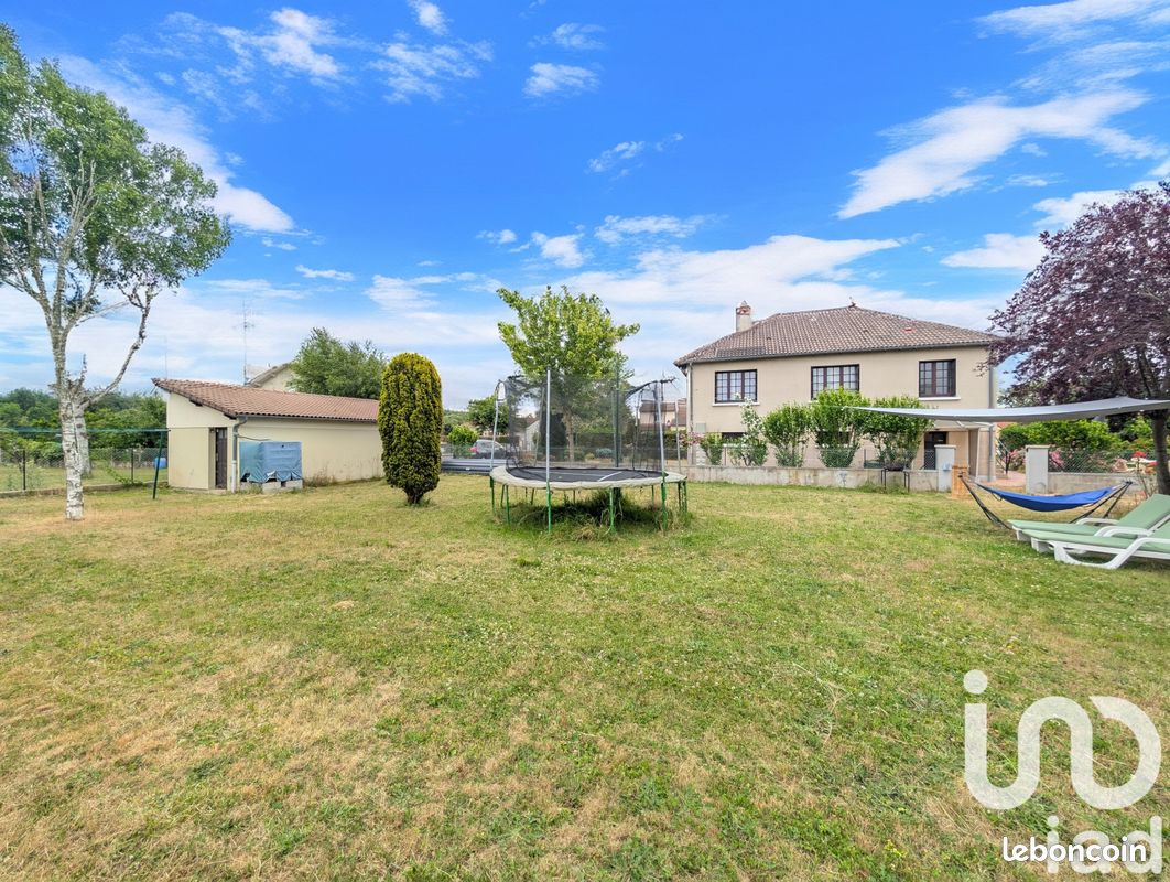 Maison 5 pièces 99 m² · à Civaux · 99 m² · 139 900 €