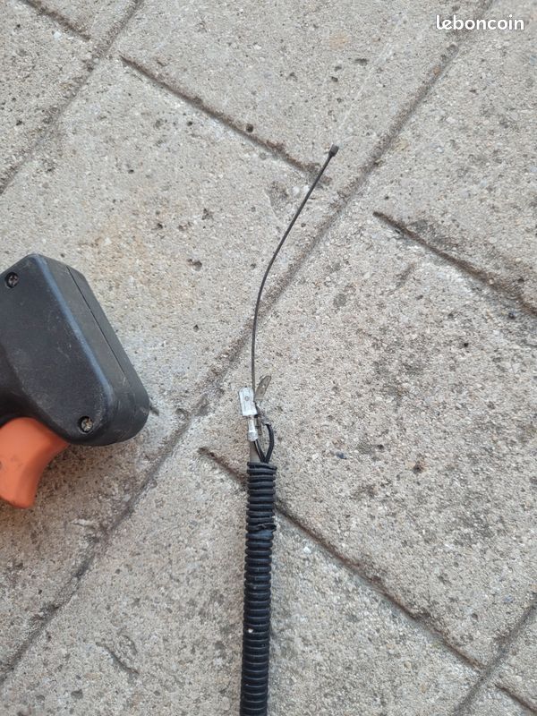 Poignée de commande complète Stihl FS 160 / FS 180 / FS 220 / FS 280 (image 4)