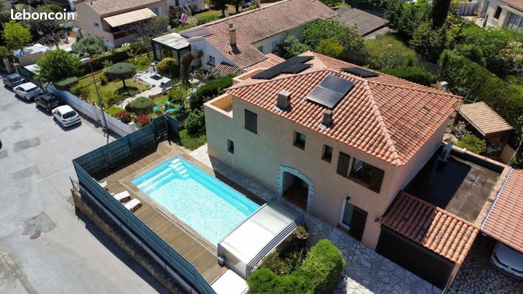 Maison 6 pièces 160 m²