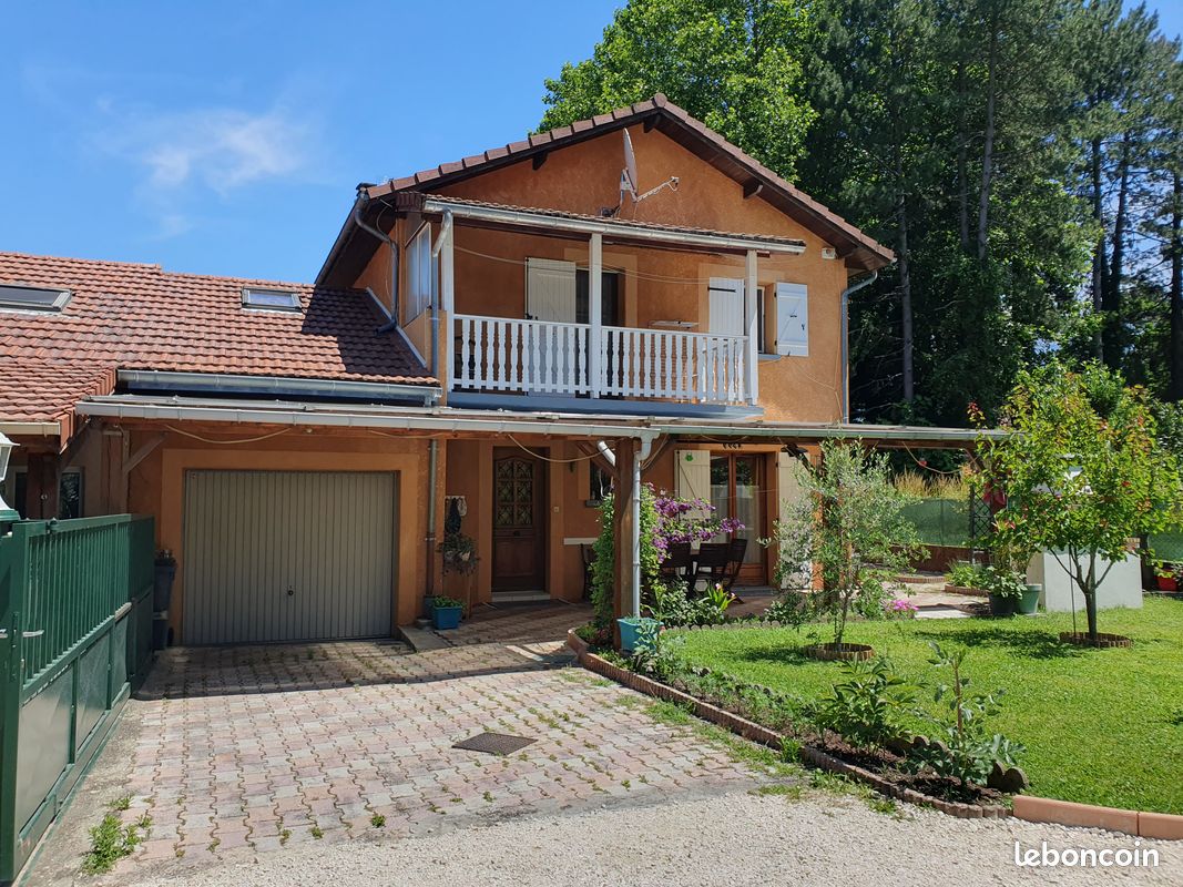 Maison 4 pièces 109 m² · à Saint-Martin-d'Hères · 109 m² · 459 000 €