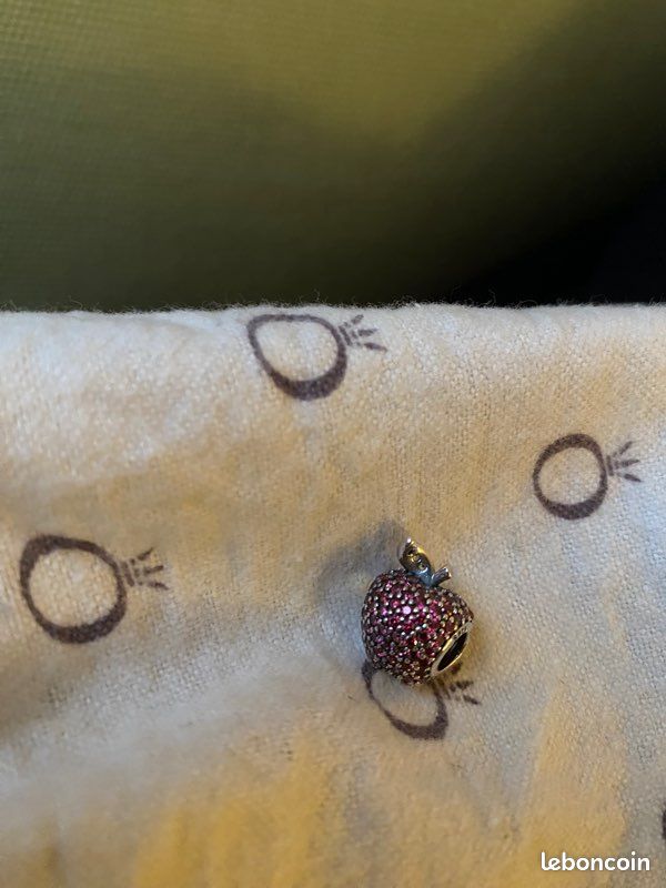 Charm Pandora Pomme Scintillante (image 6)