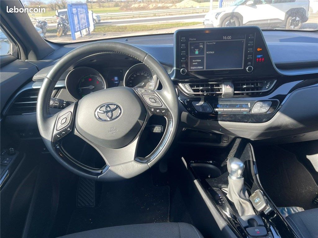 Toyota C-HR HYBRIDE MY22 2.0L Edition (image 9)