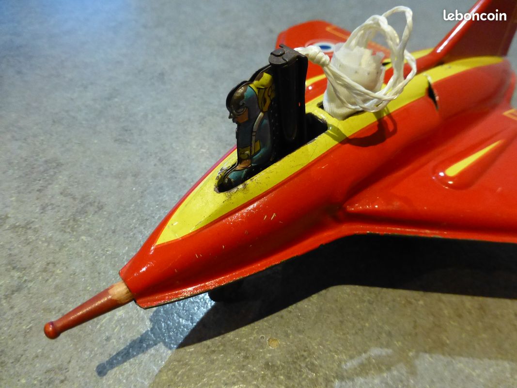 Avion joustra d'occasion - Collection