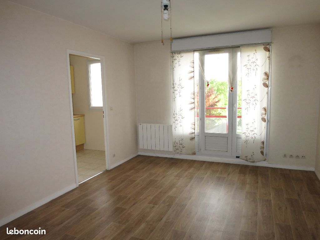 Appartement 2 pièces 44 m² · à Évreux · 44 m² · 558 €/mois
