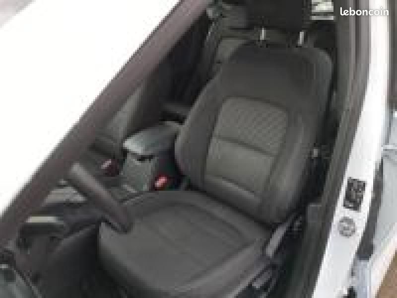 Ford Kuga 2.5 Duratec 190ch FHEV E85 Titanium BVA (image 15)