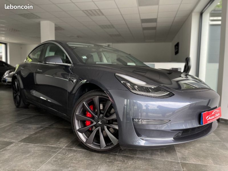 Annonce Tesla model 3 performance 9cv with pup awd with upgrade 2020  ELECTRIQUE occasion - Marseille - Bouches-du-Rhône 13