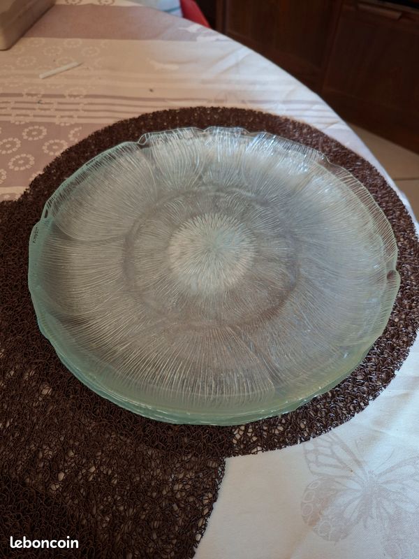 Assiette "fleur" (image 2)