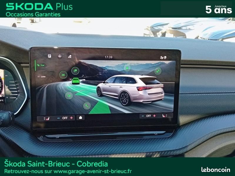 Skoda Octavia Combi 2.0 TDI SCR 150ch Sportline DSG7 (image 24)