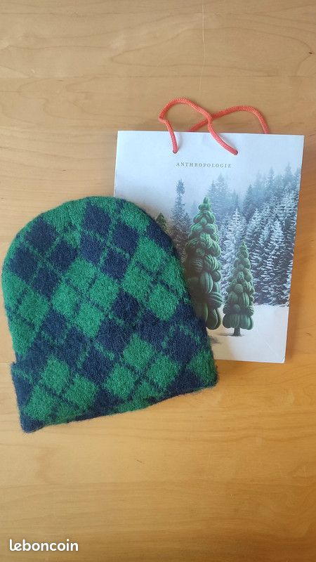 Bonnet bleu et vert anthropologie (image 1)