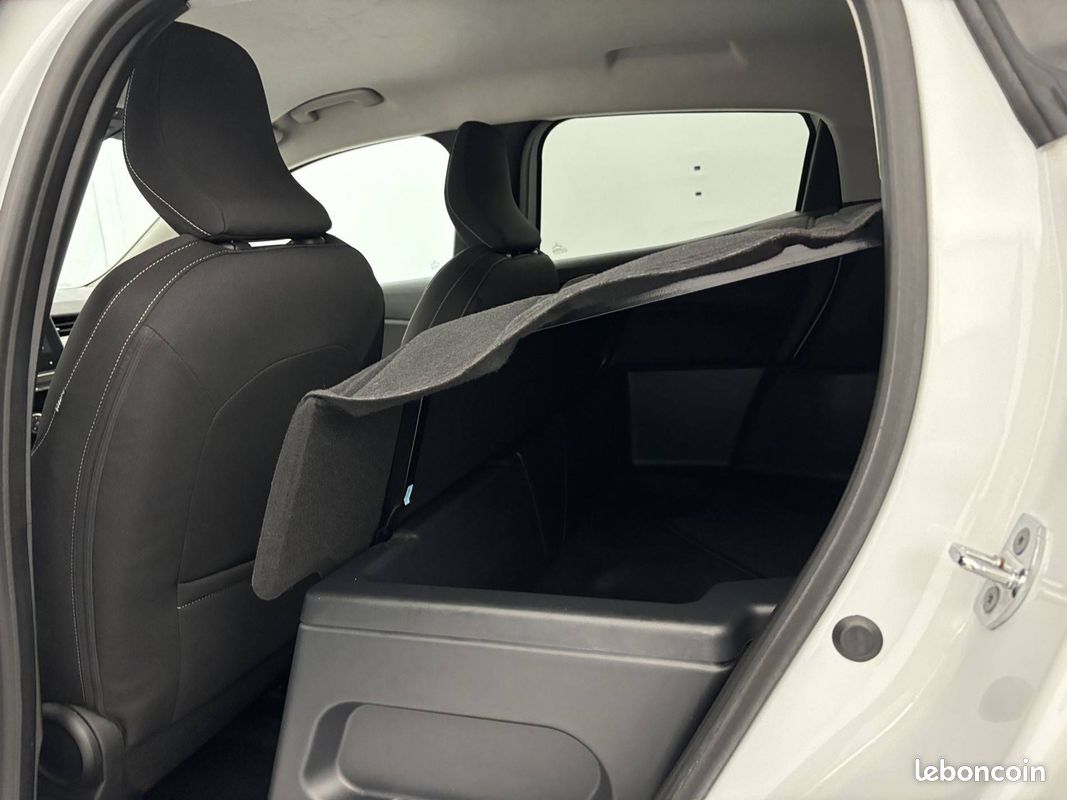 Renault clio societe blue dci 100 evolution reversible (image 30)