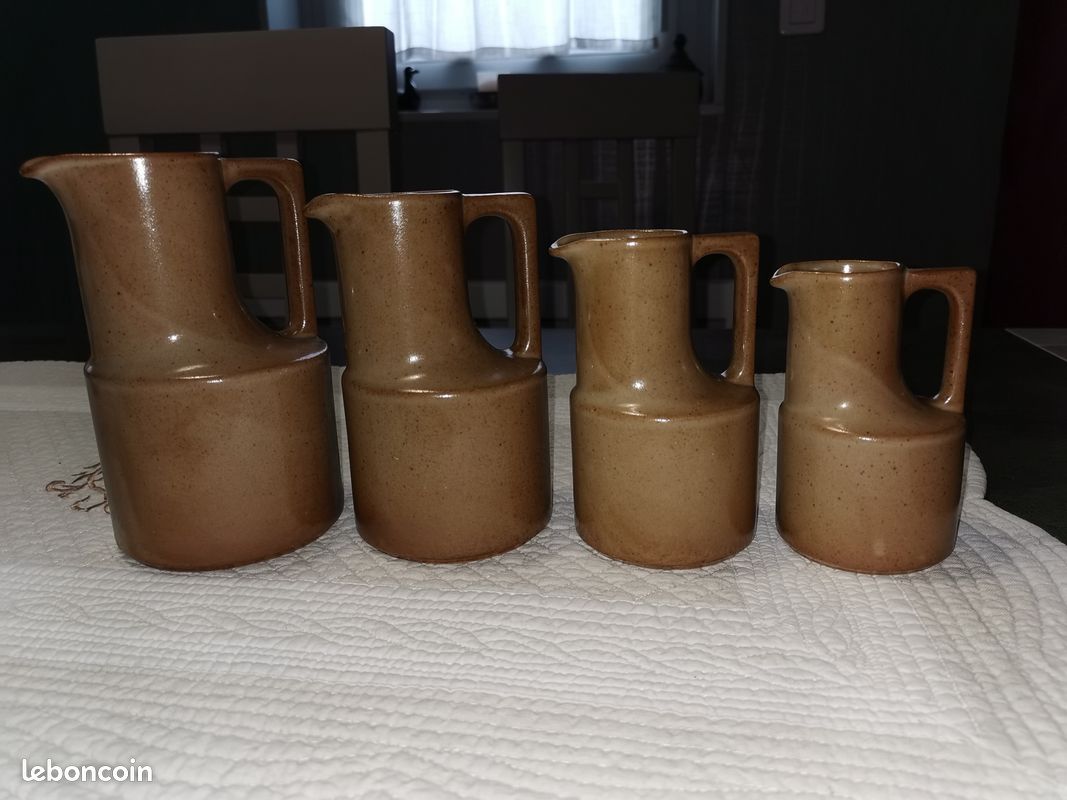 Lot de 4 pichets (image 2)
