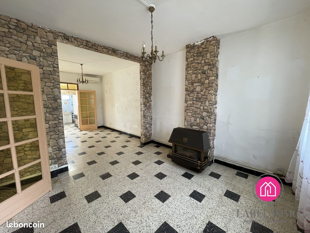 Maison 3 pièces 83 m² · à Saint-Amand-les-Eaux · 83 m² · 126 000 €
