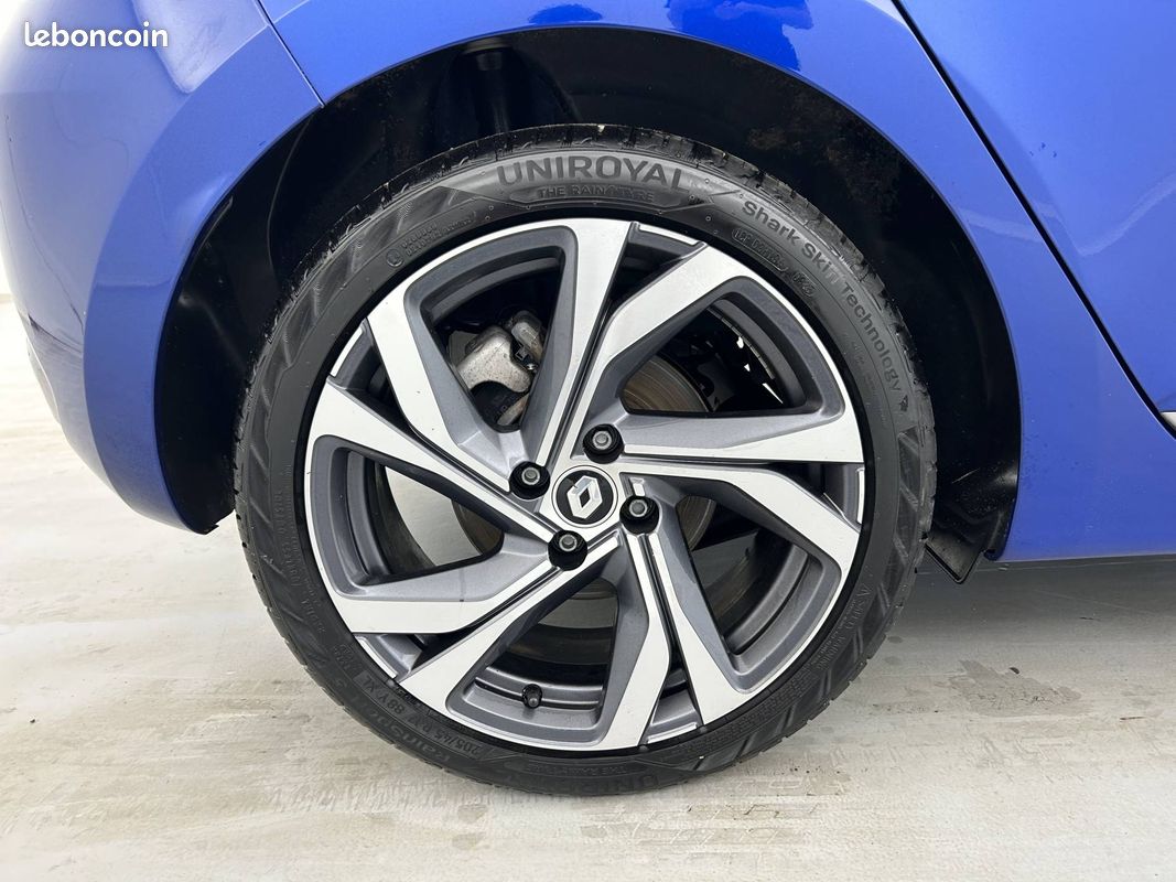 RENAULT Clio E-Tech 140 - 21N R.S. Line (image 22)